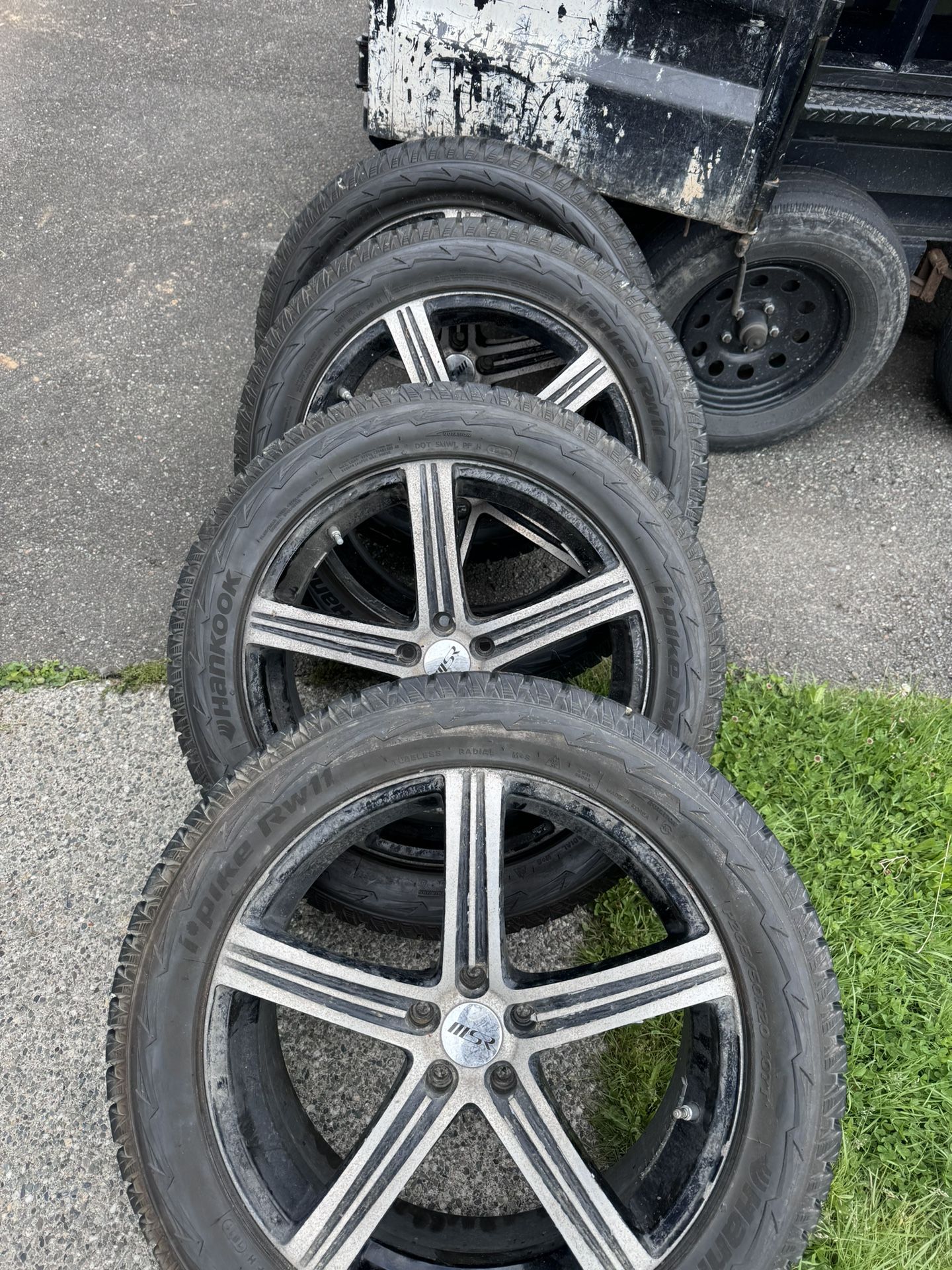 16 Acura MDX 4used snow tires P265/50R20