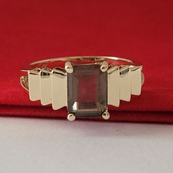 10K Yellow Gold Smoky Topaz Gemstone Ring Size 6.5 Solid Gold/ Anillo de Oro con 1 Smoky Topaz! 👌🎁Post Tags: 10k 14k