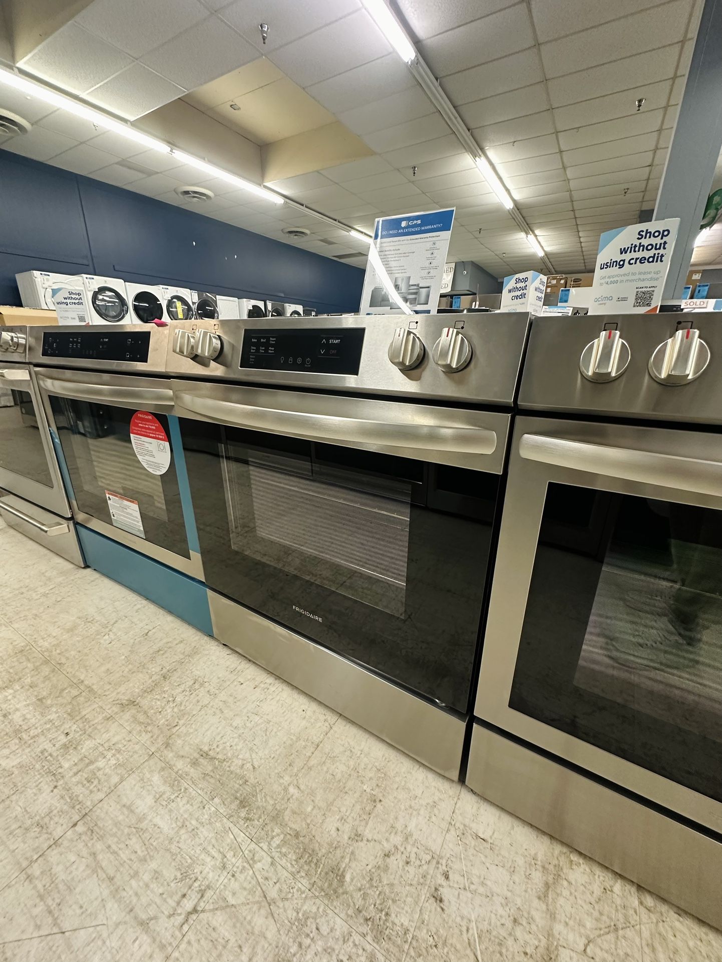 FRIGIDAIRE 30” FRONT CONTROL ELECTRIC RANGE‼️