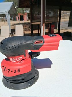 Milwaukee M18 Fuel 5" Random orbital sander tool only