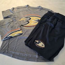 Jr Ducks T-shirts and Shorts