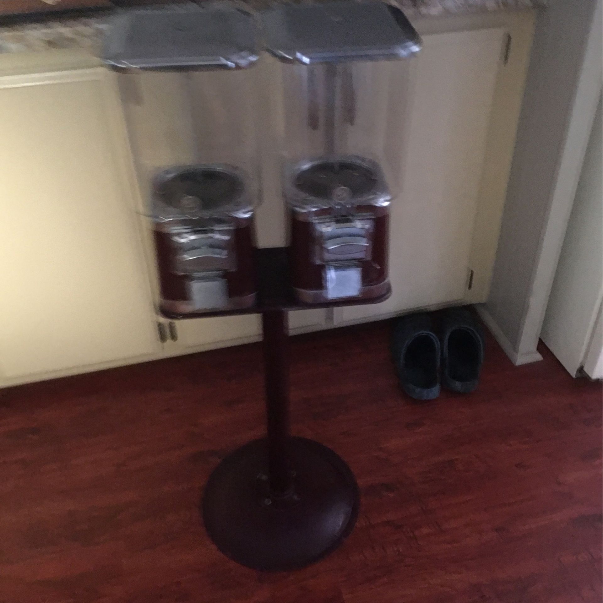 Double Sided Vending Machine