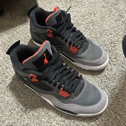 Jordan 4s Size 11 Men’s 