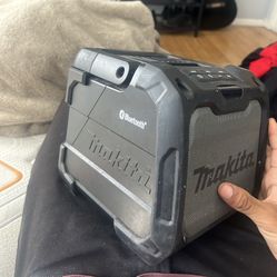 Makita Bluetooth Speaker 