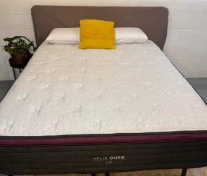Helix Dusk Luxe Queen Mattress with upgraded GlacioTex Cooling Cover and Cool Force Layer plus ErgoAlign layer