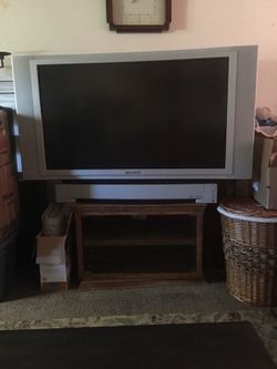 Panasonic 48 in HD TV 3D Sound