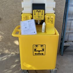 Bradley Mobile Eyewash Station 