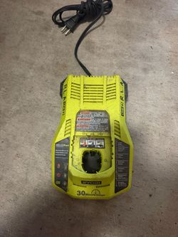 RYOBI ONE+ 18V 30-Minute Fast Charger