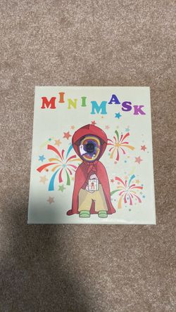 Mini light mask for Halloween  new in box