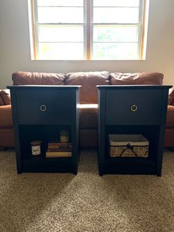 Pair of Black Nightstands / End Tables