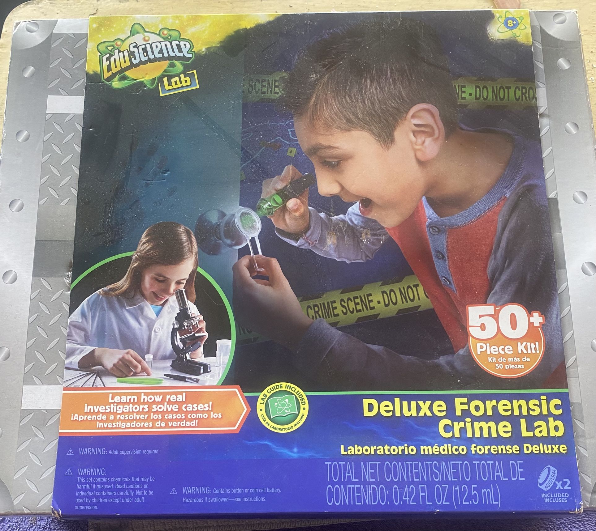 NEW Edu Science Kids Deluxe Forensic Crime Lab 50+ pieces