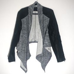 Torrid jacket/Sweater