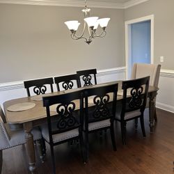 Oak Diningroom Table With 8 Chairs