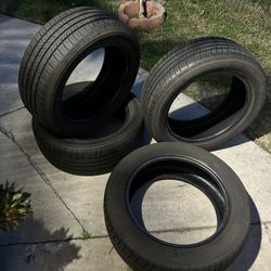 Michelin All Season tires 225/50 ZR 17
