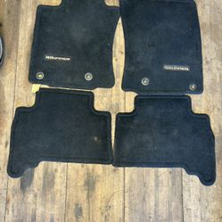 1(contact info removed) Toyota 4Runner Floor Mats