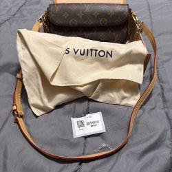Authentic Louis Vuitton  Wallet  On Chain