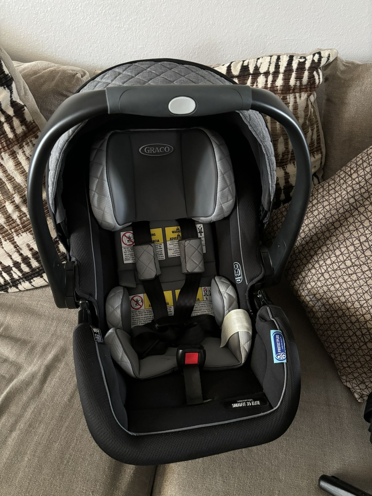 GRACO SnugRide SnugFit 35 Elite Infant Car Seat