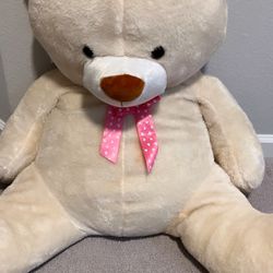 Giant Mother’s Day Bear