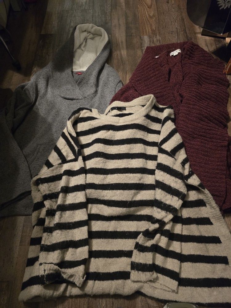Womens Size 1X Sweaters