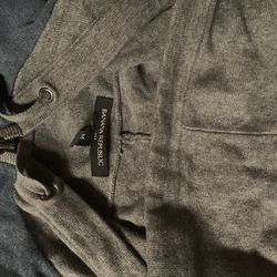 Sweater / Banana Republic Brand 