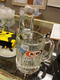 Short original root beer mug