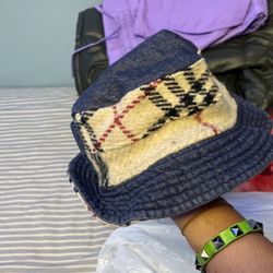 Burberry Bucket Hat Vintage 