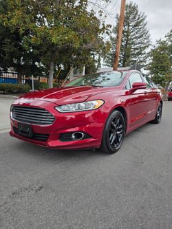2014 Ford Fusion Clean title