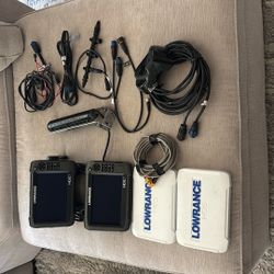 2 Lowrance HDS 7 Gen 3 Chartplotter Fish Finder. 