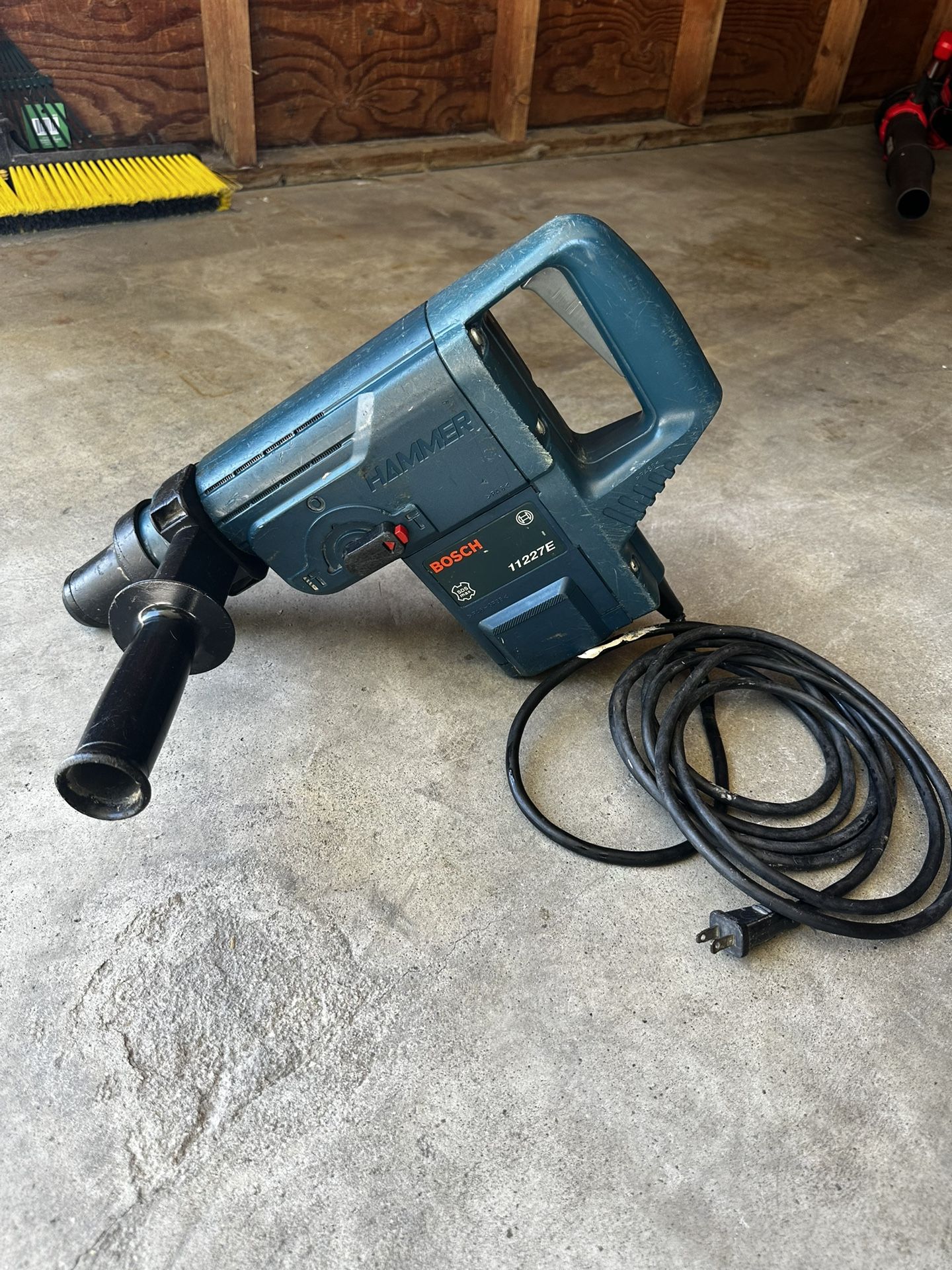 Bosch Jack Hammer