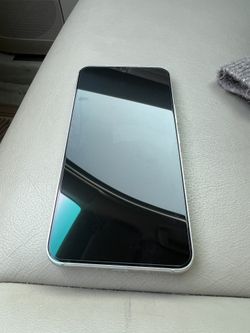Samsung S22