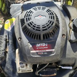 Maquina de cortar grama