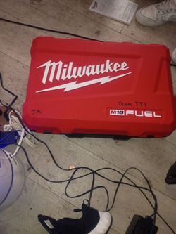 Milwaukee hammer drill