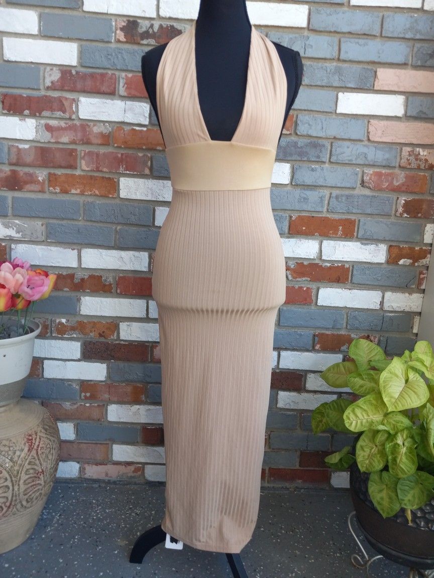 B L U S H Mark Beach Size Extra Small