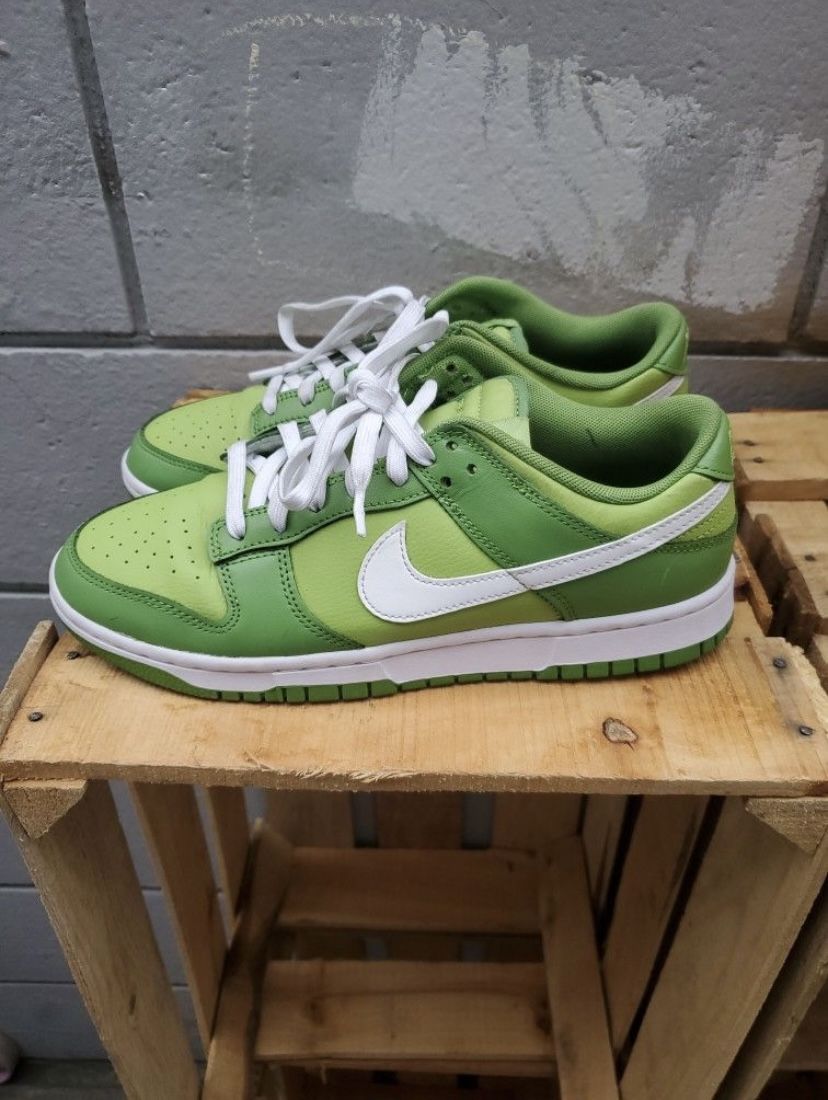 Kermit Nikes Size Mens 9