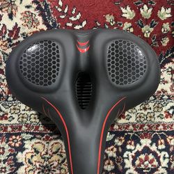 NEW bike Seat