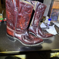 1970s Acme Cowboy Boots Zippered Burgundy