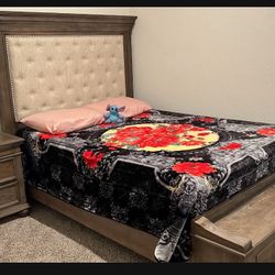 Ashley Furniture Queen Bedroom Set