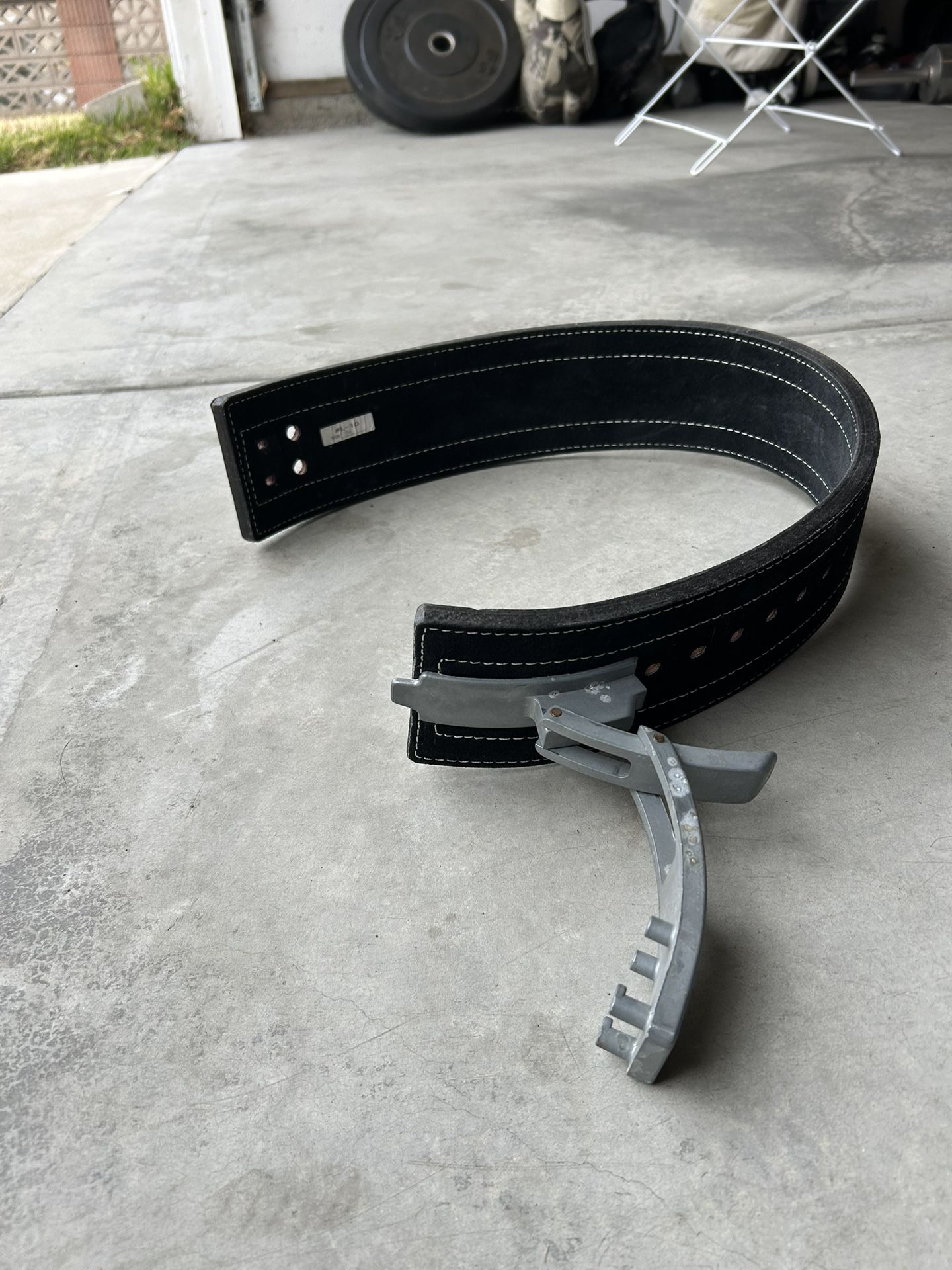 Black Inzer Adjustable Weight Lifting Belt !!