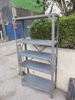 FREE METAL SHELVE 
