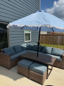 Outdoor Wicker Sectional Sofa Set with Table and Ottomans