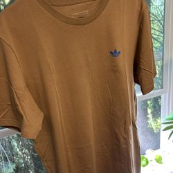 Adidas T-Shirt