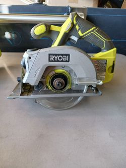 Ryobi 18 volt 5 1/2 in circular saw