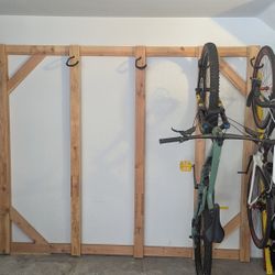 Wall Mounted Bike Rack - Holds Up To 5 Bikes