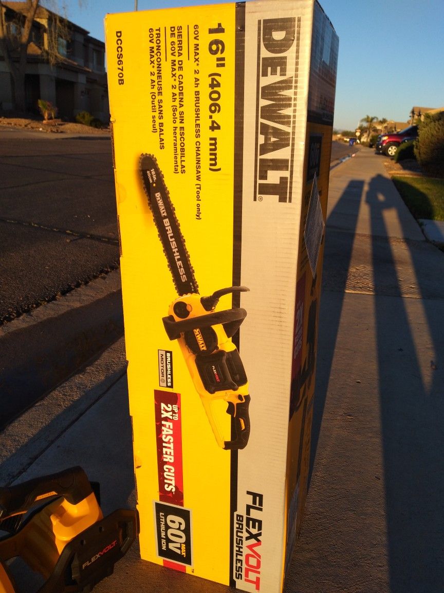 DeWalt 16" 60v Flexvolt Chainsaw $200