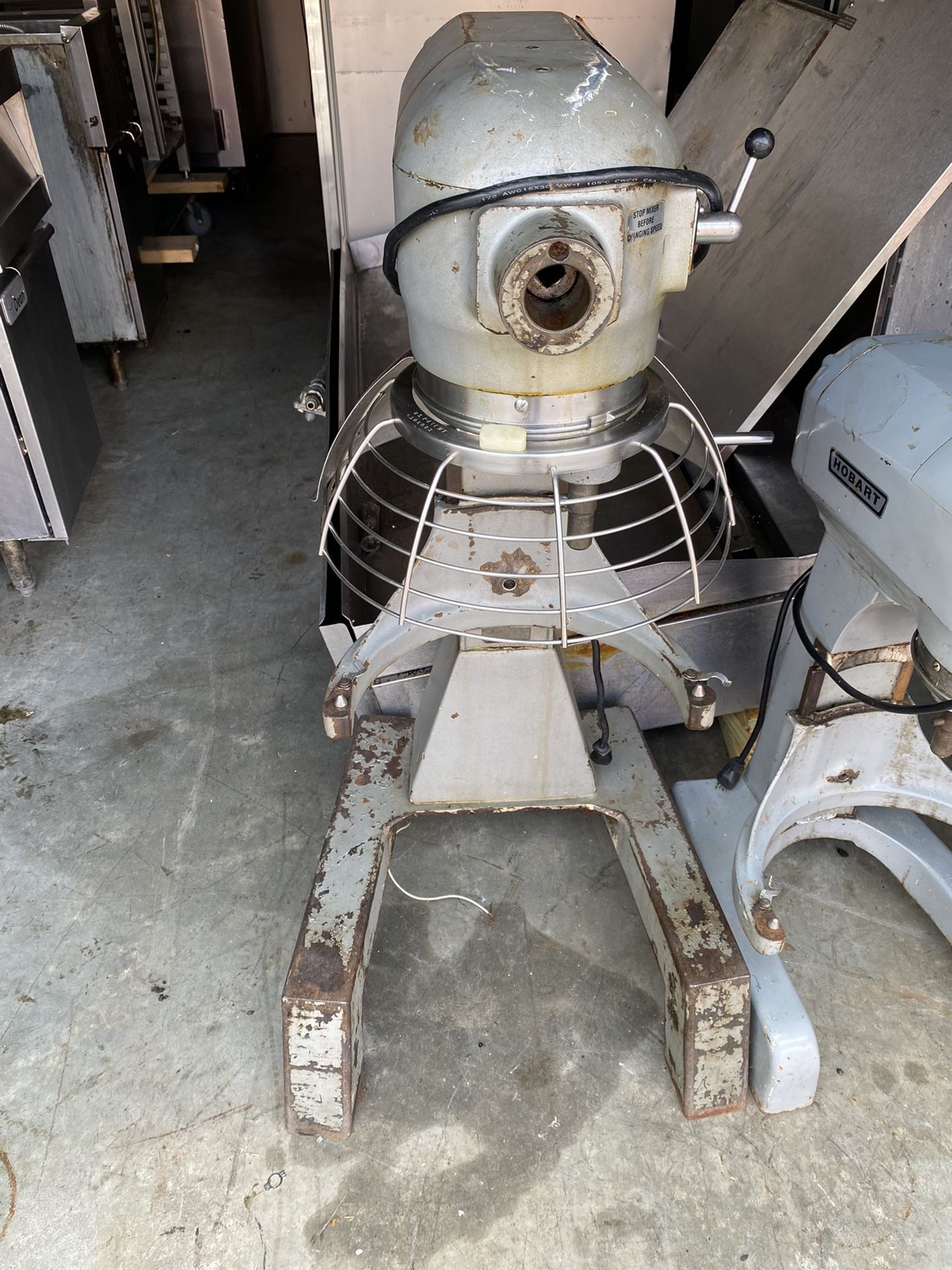 Hobart dough mixers 20 qt 30 qt ** Restaurant equipment for Sale in Orlando, FL OfferUp