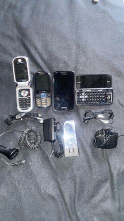 Cell phones flip phones last gen phones with phone call ear piece Bluetooth ear piece
