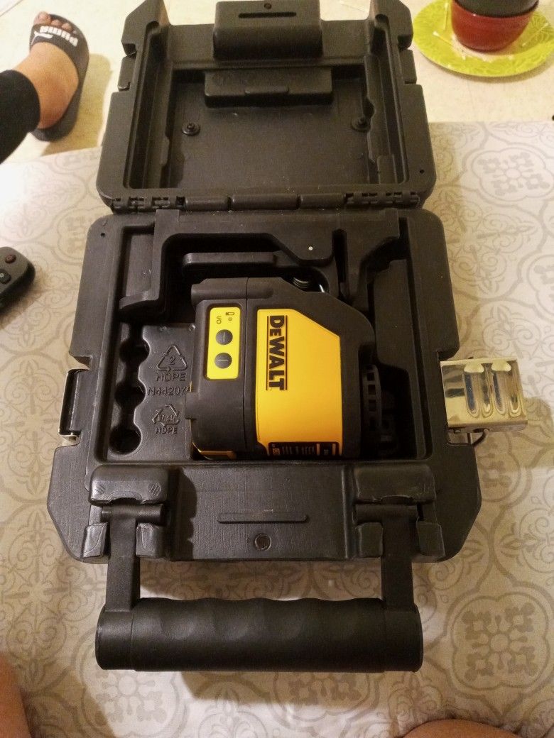 DeWalt Laser Beam Leveler Green