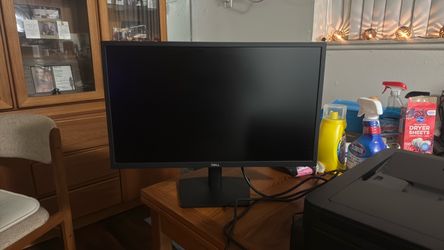 Dell 23.8-inch Full HD (1920 x 1080) business-class monitor