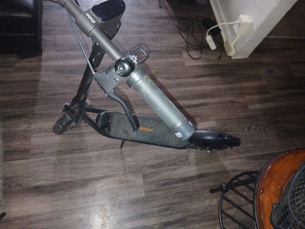 Ninebot F2 MAX
