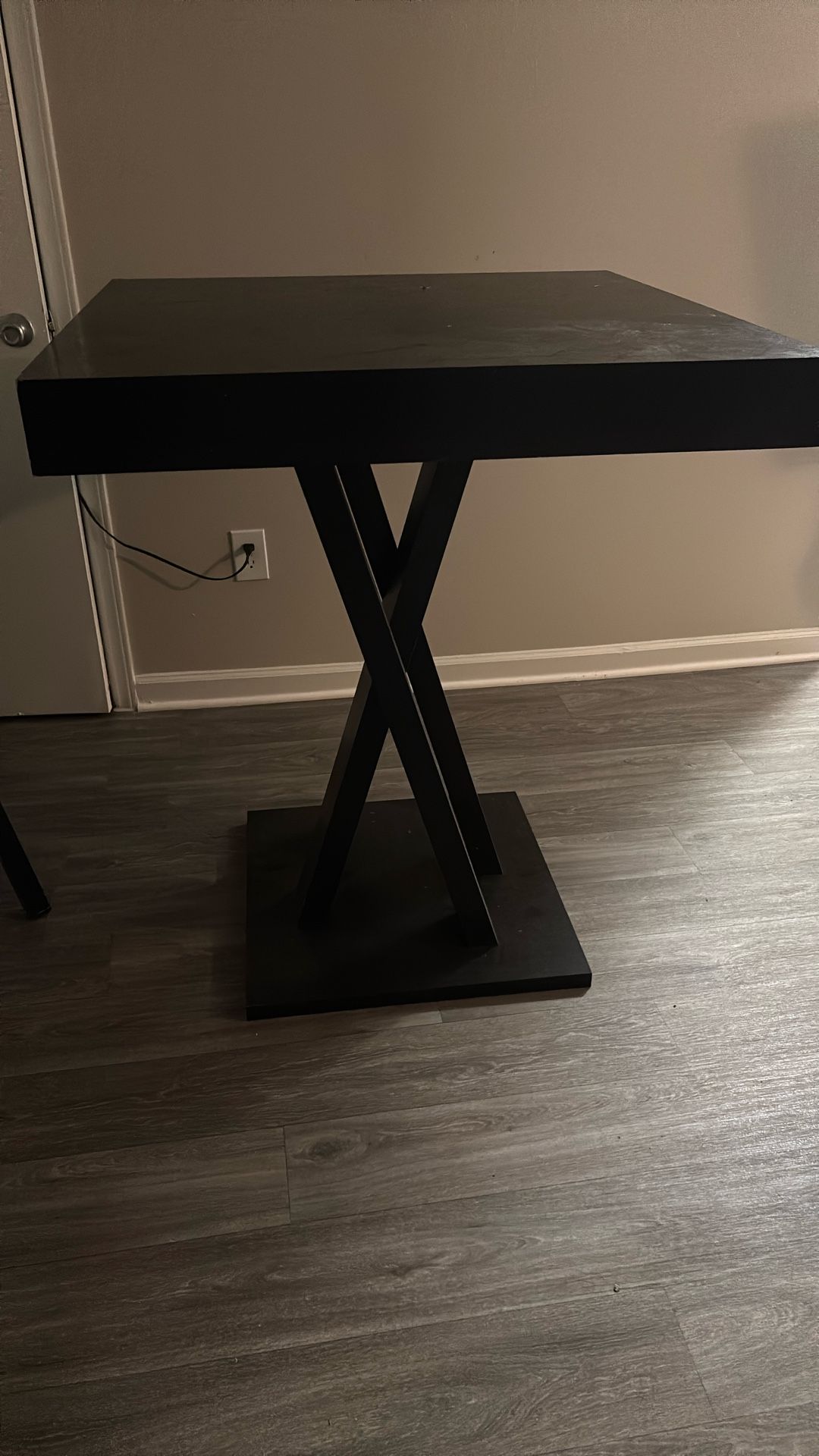 Bar Top Table
